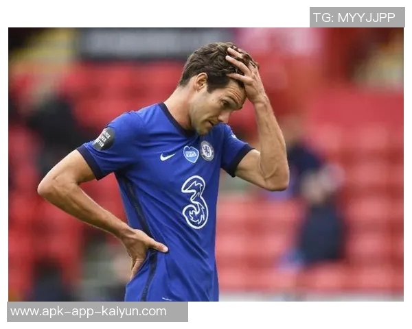 公交司机穿利物浦球衣遭切尔西球迷围攻后被解雇引发热议 公交司机穿利物浦球衣遭切尔西球迷围攻后被解雇引发热议