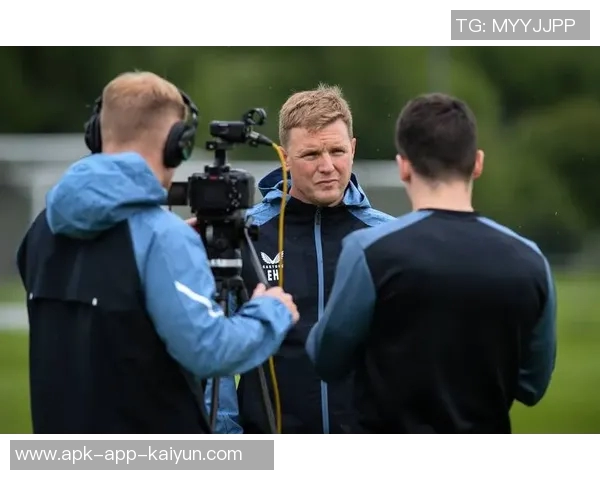 埃迪豪透露纽卡伤病情况博特曼缺席训练霍尔无缘热刺之战 埃迪豪透露纽卡伤病情况博特曼缺席训练霍尔无缘热刺之战