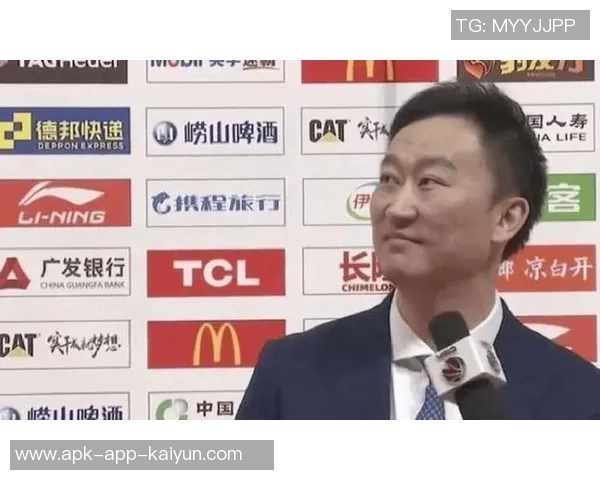 刘维伟回应网友请求抱抱杨瀚森表示已抱过并相信他会没问题 刘维伟回应网友请求抱抱杨瀚森表示已抱过并相信他会没问题