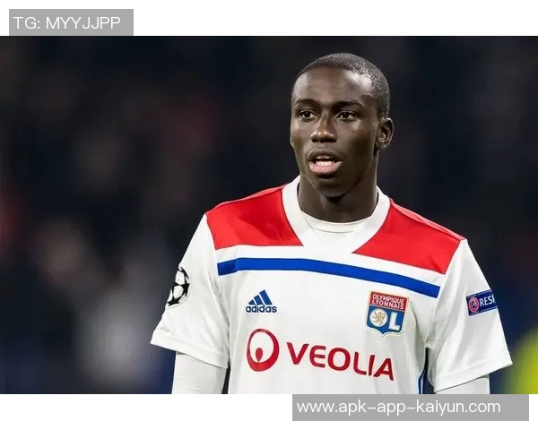 西媒报道阿诺德门迪有望出战尤文阿拉巴等球员出场情况待定