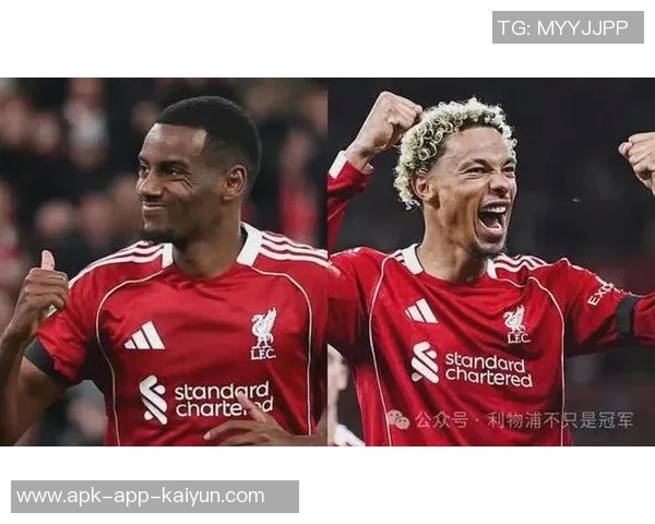 迪福分析认为埃基蒂克更适合担任红军9号位超越伊萨克