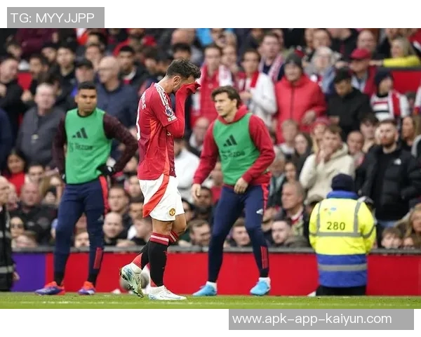 B费透露今夏曼联将收到8000万至1亿镑的报价年薪税后达4000万欧 B费透露今夏曼联将收到8000万至1亿镑的报价年薪税后达4000万欧