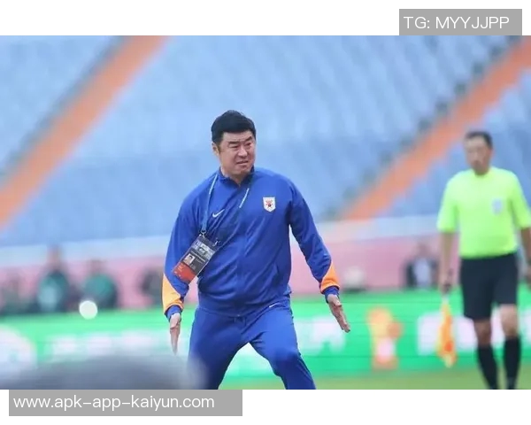 韩鹏威望成关键收官战表现将影响其正式主帅竞争前景