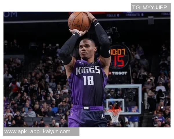 布克谈威少新球队机会表示意外并对其深表尊重